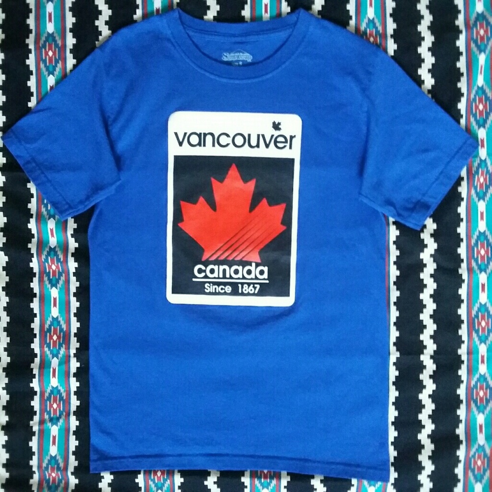 Vancouver Canada Maple Leaf Graphic T-shirt